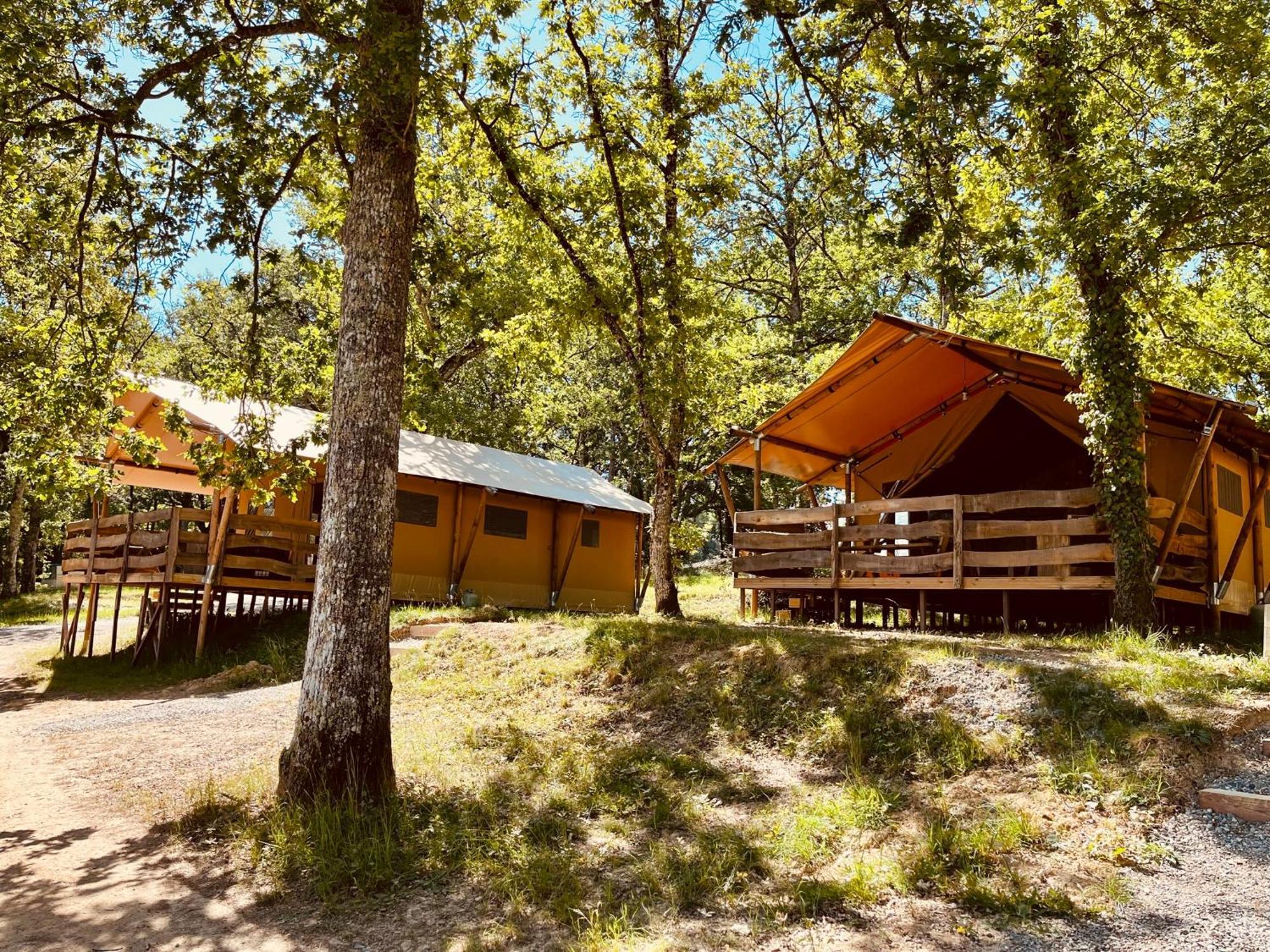 Whaka Lodge Seissan Exterior photo